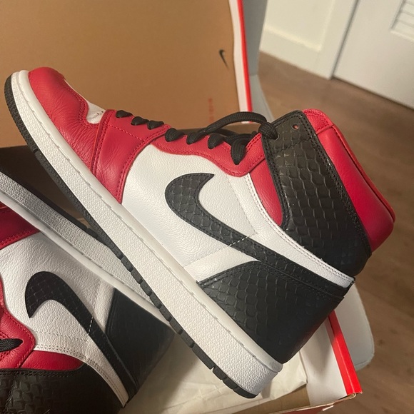 Jordan 1 mid - Picture 4 of 4